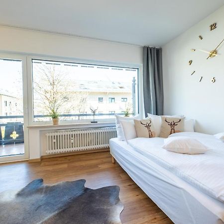 Alpenglueck Apartment การ์มิช-พาร์เทนเคียร์เชน ภายนอก รูปภาพ