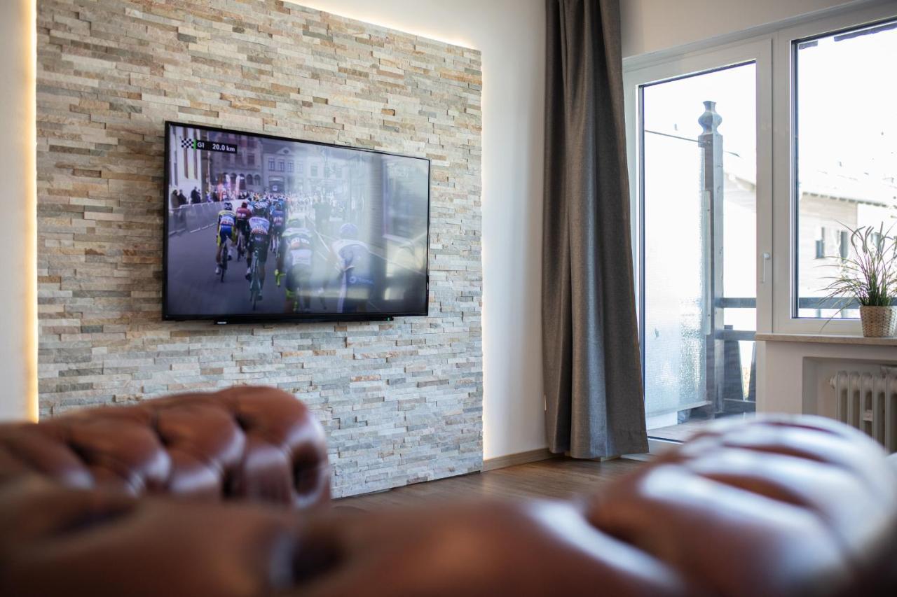 Alpenglueck Apartment การ์มิช-พาร์เทนเคียร์เชน ภายนอก รูปภาพ