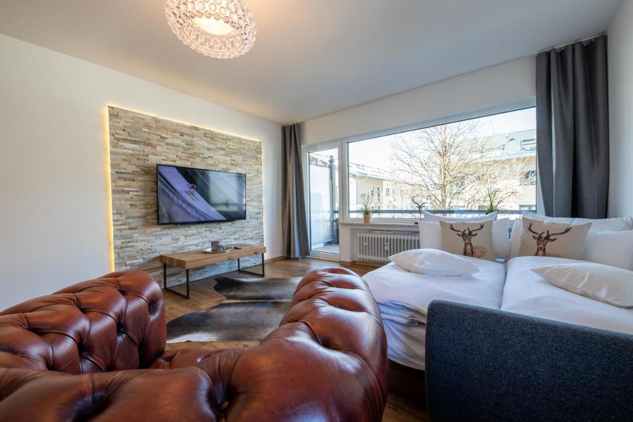 Alpenglueck Apartment การ์มิช-พาร์เทนเคียร์เชน ภายนอก รูปภาพ