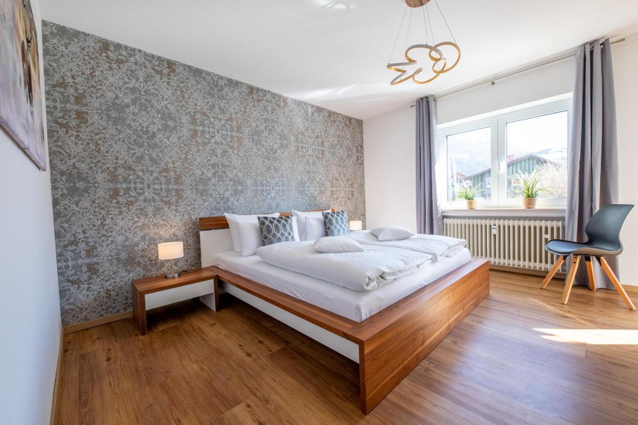 Alpenglueck Apartment การ์มิช-พาร์เทนเคียร์เชน ภายนอก รูปภาพ